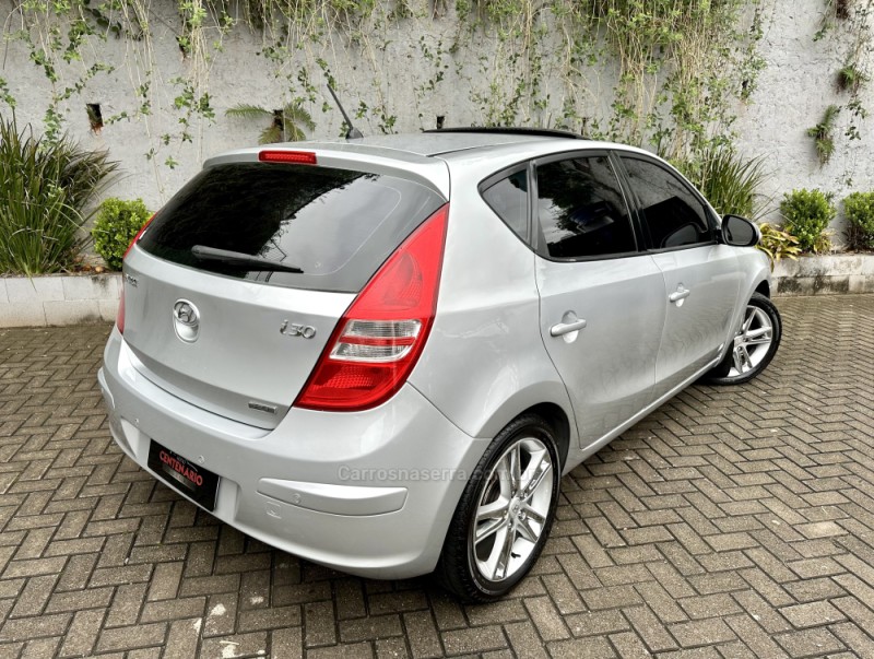 I30 2.0 MPI 16V GASOLINA 4P AUTOMÁTICO - 2010 - SAPIRANGA