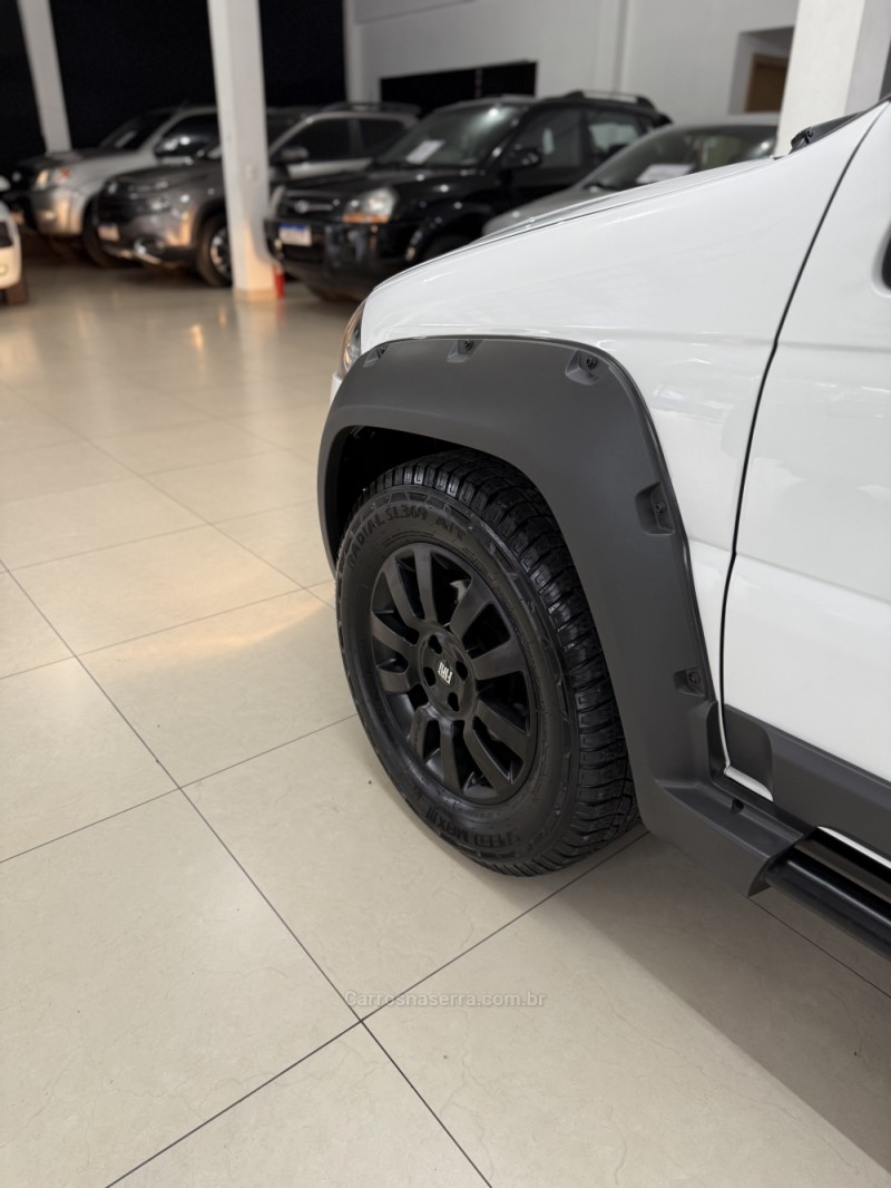 STRADA 1.8 MPI ADVENTURE CE 16V FLEX 2P MANUAL - 2015 - FARROUPILHA