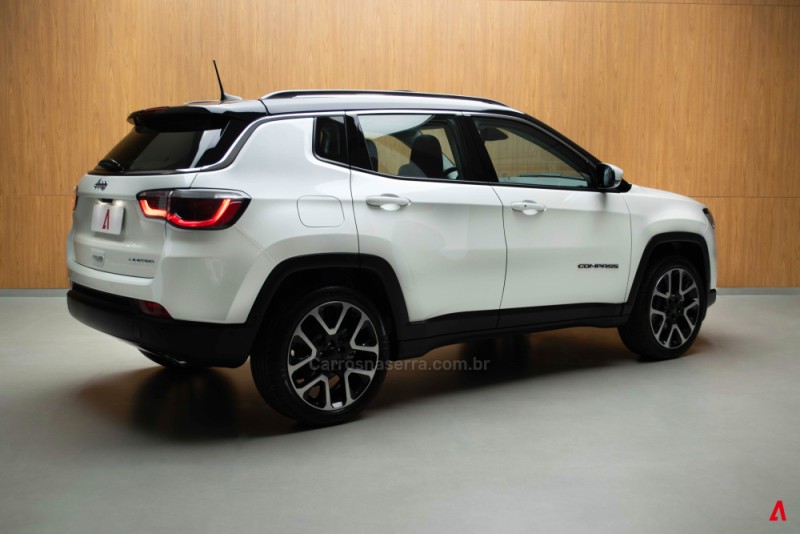 COMPASS 2.0 16V FLEX LIMITED AUTOMÁTICO - 2019 - GARIBALDI