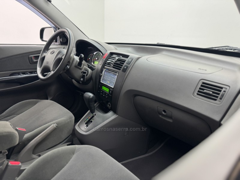 TUCSON 2.0 MPFI GLS 16V 143CV 2WD GASOLINA 4P AUTOMÁTICO - 2013 - CARLOS BARBOSA