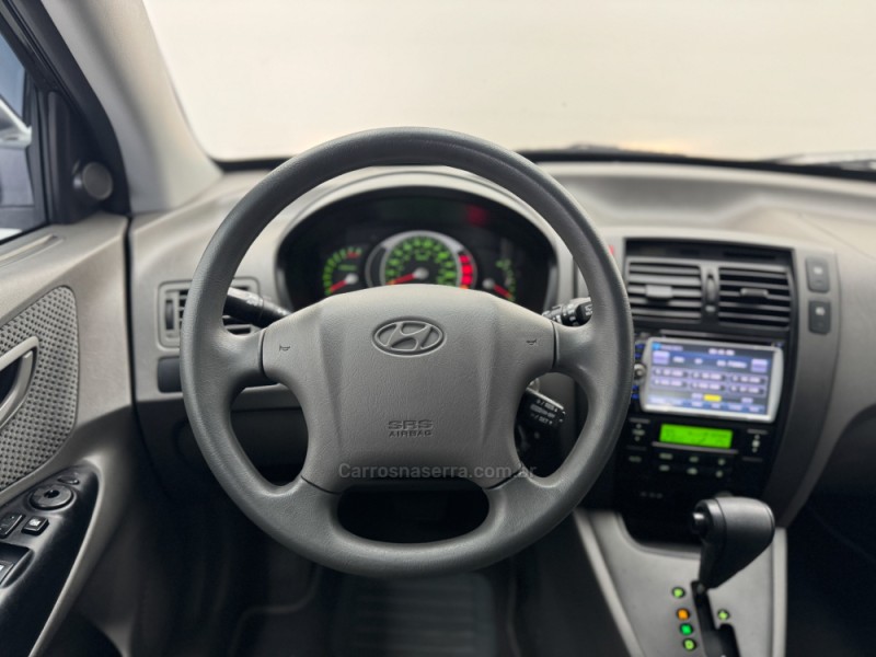 TUCSON 2.0 MPFI GLS 16V 143CV 2WD GASOLINA 4P AUTOMÁTICO - 2013 - CARLOS BARBOSA