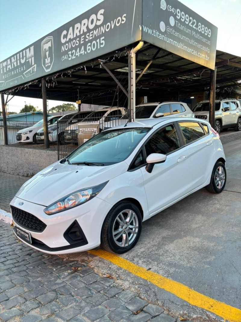 fiesta 1.6 se hatch 16v flex 4p manual 2018 sao francisco de paula