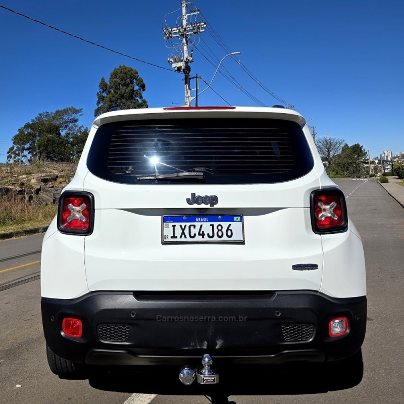RENEGADE 1.8 16V FLEX LONGITUDE 4P AUTOMÁTICO - 2016 - CAXIAS DO SUL