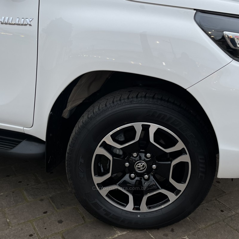 HILUX 2.8 SRV 4X4 CD 16V DIESEL 4P AUTOMÁTICO - 2021 - VACARIA