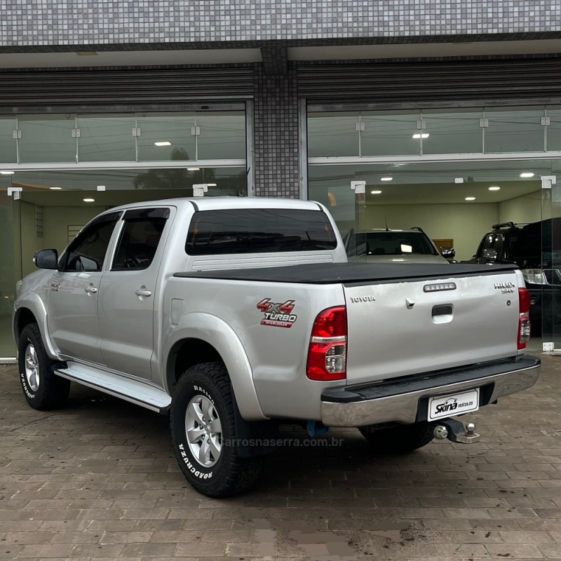 HILUX 3.0 SRV 4X4 CD 16V TURBO INTERCOOLER DIESEL 4P AUTOMÁTICO - 2012 - VACARIA