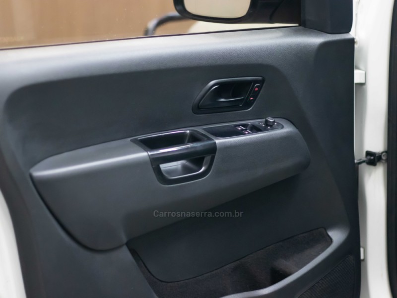 AMAROK 2.0 4X4 CS 16V TURBO INTERCOOLER DIESEL 2P MANUAL - 2018 - CAXIAS DO SUL