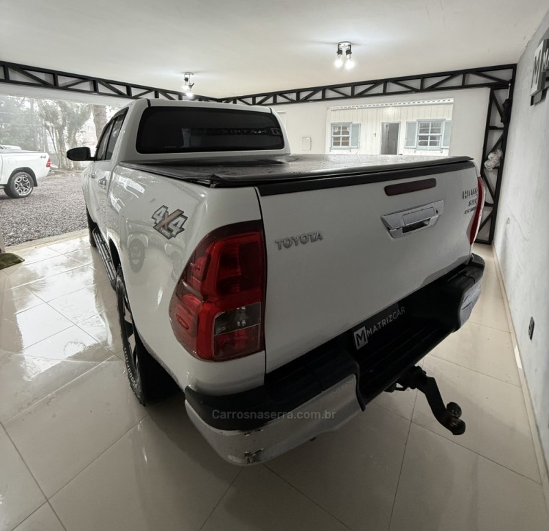 HILUX 2.8 SRX 4X4 CD 16V DIESEL 4P AUTOMÁTICO - 2019 - CANELA