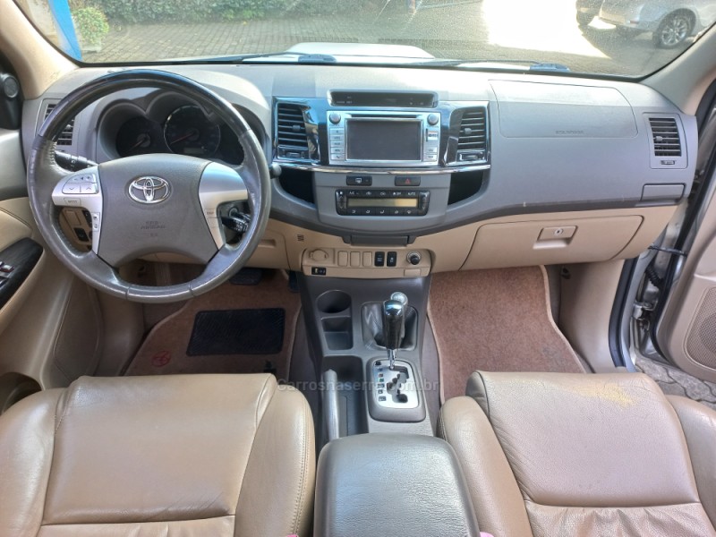 HILUX SW4 3.0 SRV 4X4 16V TURBO INTERCOOLER DIESEL 4P AUTOMÁTICO - 2013 - CAXIAS DO SUL