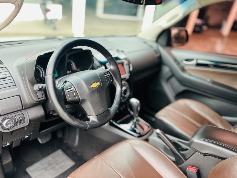 TRAILBLAZER 2.8 LTZ 4X4 16V TURBO DIESEL 4P AUTOMÁTICO - 2015 - BENTO GONçALVES