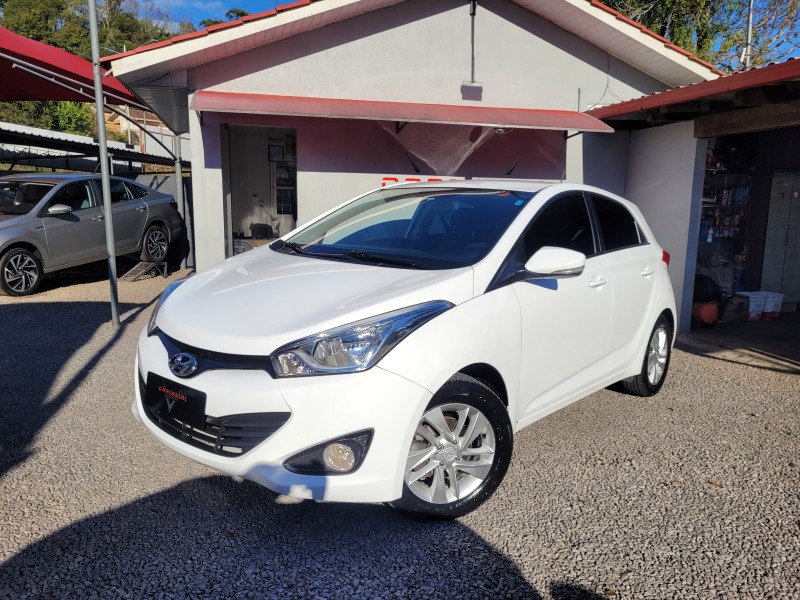 HB20 1.6 PREMIUM 16V FLEX 4P MANUAL - 2014 - CARLOS BARBOSA