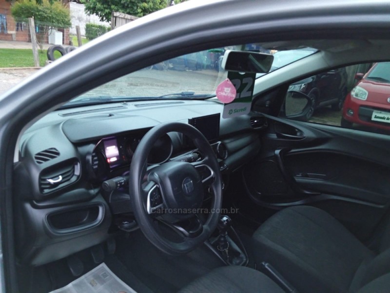 CRONOS 1.3 DRIVE 8V FLEX 4P MANUAL - 2022 - PICADA CAFé