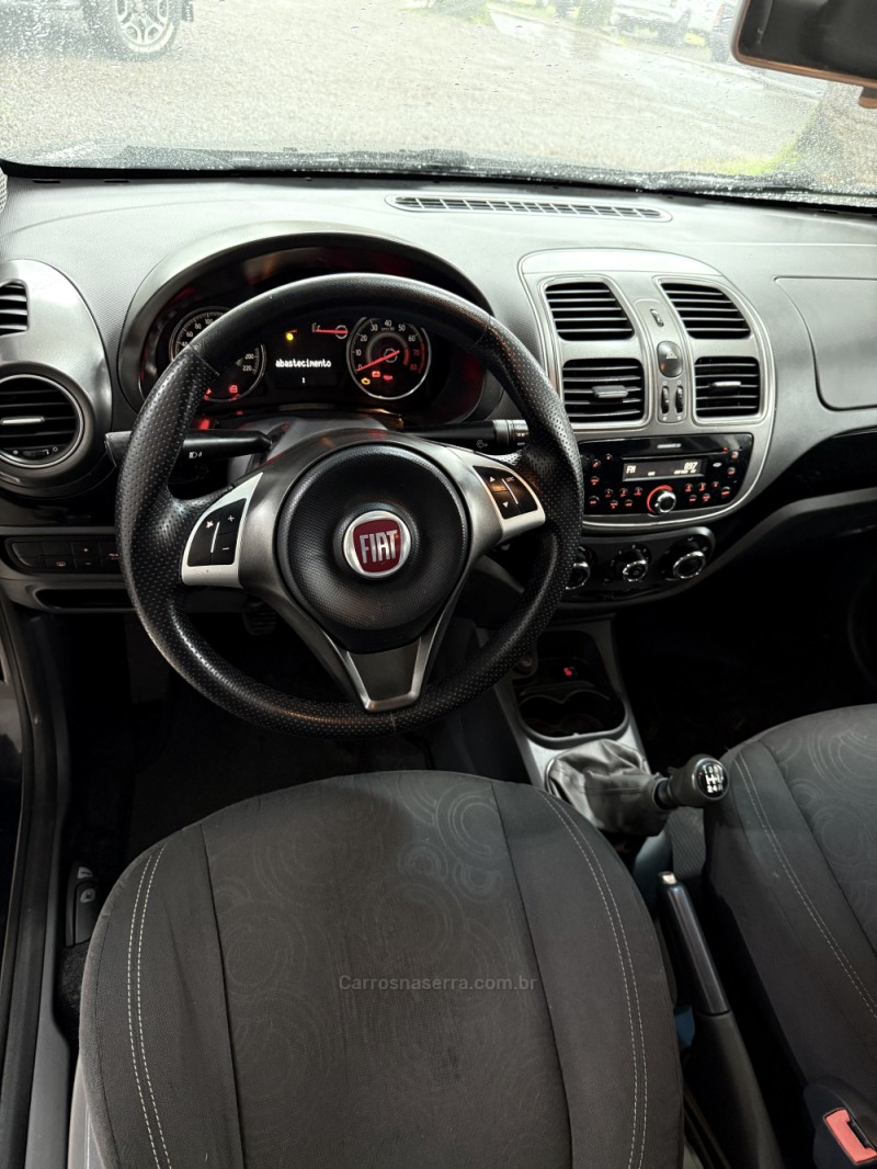 GRAND SIENA 1.0 ATTRACTIVE 8V FLEX 4P MANUAL - 2017 - CANELA