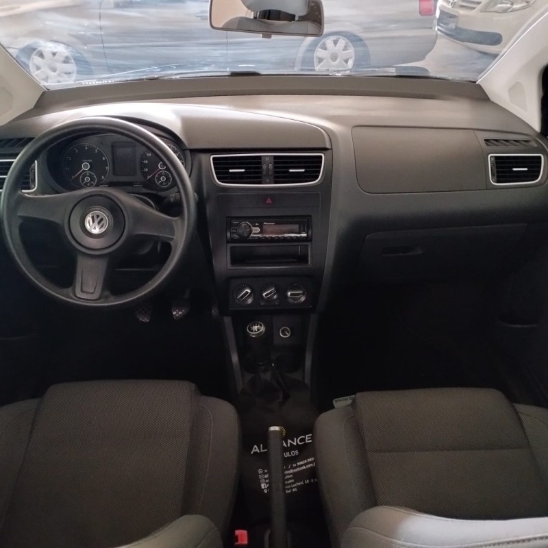 FOX 1.0 MI TREND 8V FLEX 4P MANUAL - 2013 - CAXIAS DO SUL