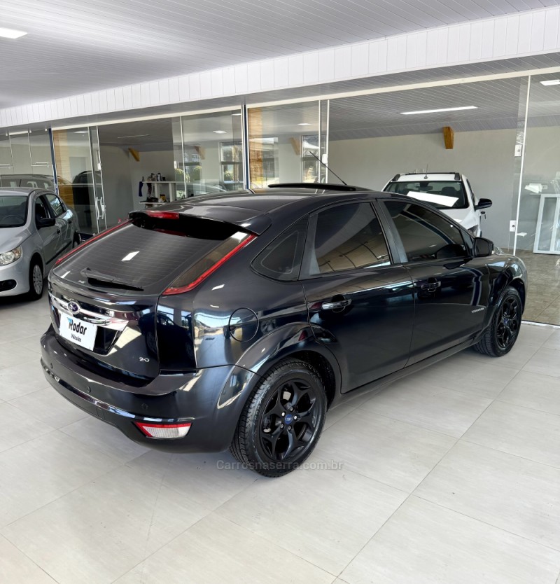 FOCUS 2.0 TITANIUM HATCH 16V FLEX 4P MANUAL - 2012 - VILA FLORES