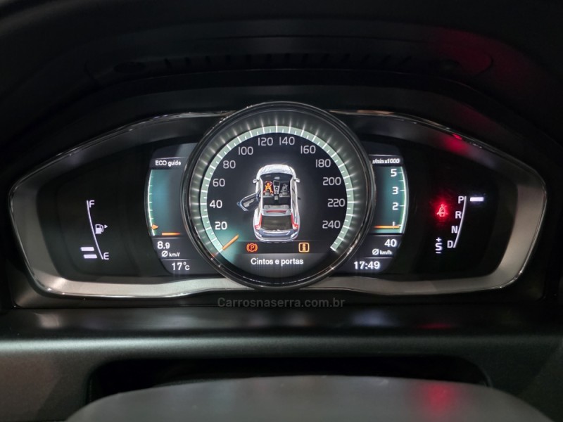 XC60 2.4 D5 MOMENTUM DIESEL AWD 4P AUTOMÁTICO - 2017 - CAXIAS DO SUL