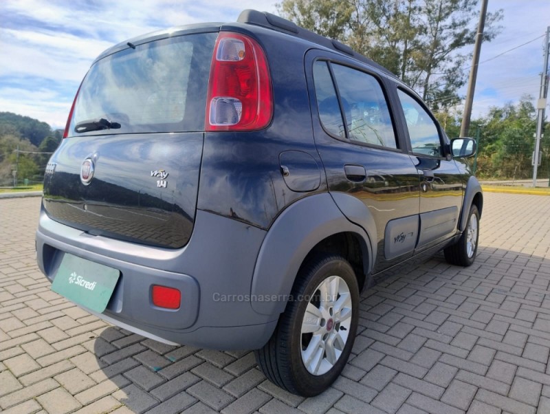 UNO 1.4 EVO WAY 8V FLEX 4P MANUAL - 2011 - CAXIAS DO SUL