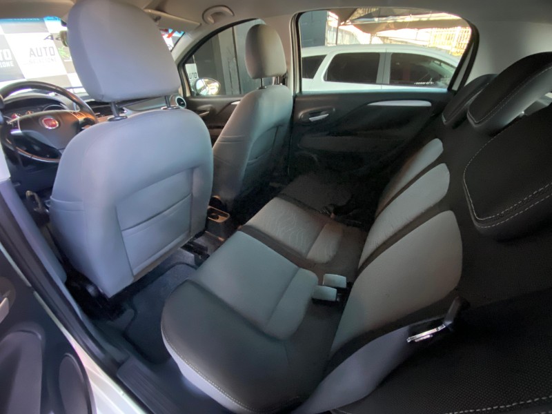 PUNTO 1.4 ATTRACTIVE ITALIA 8V FLEX 4P MANUAL - 2015 - CAXIAS DO SUL