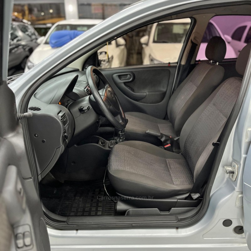 CORSA 1.4 MPFI MAXX 8V FLEX 4P MANUAL - 2011 - CANOAS