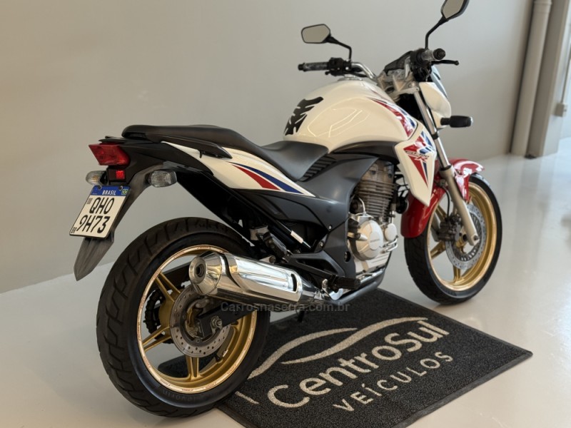 CB 300R  - 2015 - CARLOS BARBOSA