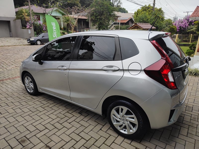 FIT 1.5 LX 16V FLEX 4P AUTOMÁTICO - 2016 - LAJEADO