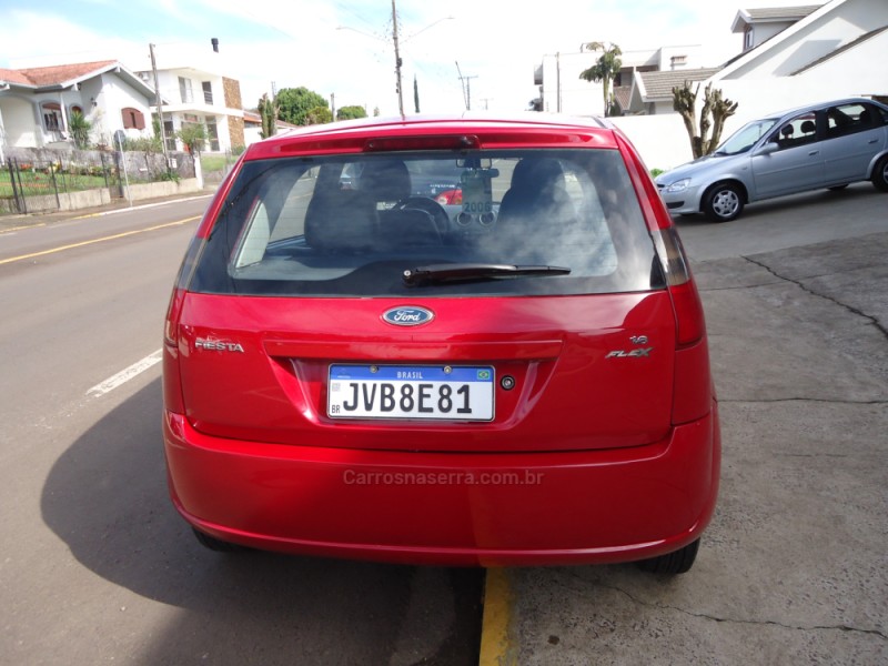 FIESTA 1.6 MPI HATCH 8V FLEX 4P MANUAL - 2006 - SANTA CLARA DO SUL