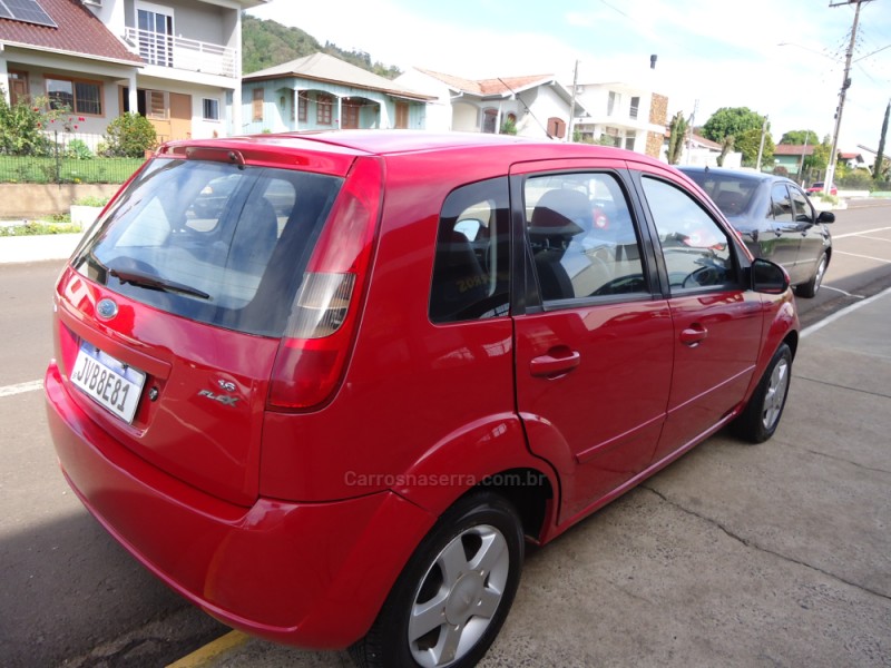 FIESTA 1.6 MPI HATCH 8V FLEX 4P MANUAL - 2006 - SANTA CLARA DO SUL