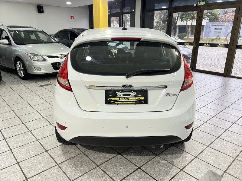 FIESTA 1.6 SEL HATCH 16V FLEX 4P MANUAL - 2013 - CAXIAS DO SUL