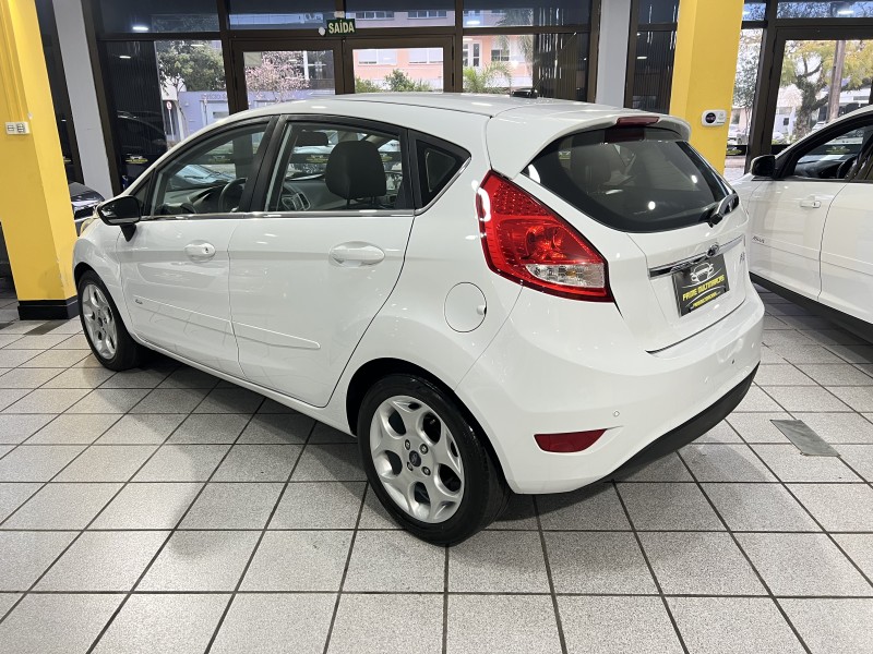 FIESTA 1.6 SEL HATCH 16V FLEX 4P MANUAL - 2013 - CAXIAS DO SUL