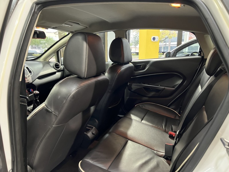 FIESTA 1.6 SEL HATCH 16V FLEX 4P MANUAL - 2013 - CAXIAS DO SUL