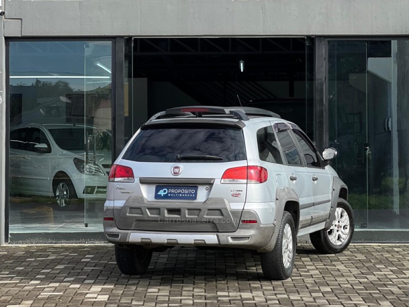 PALIO 1.8 MPI ADVENTURE LOCKER WEEKEND 16V FLEX 4P MANUAL - 2010 - ESTâNCIA VELHA