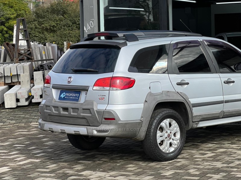 PALIO 1.8 MPI ADVENTURE LOCKER WEEKEND 16V FLEX 4P MANUAL - 2010 - ESTâNCIA VELHA
