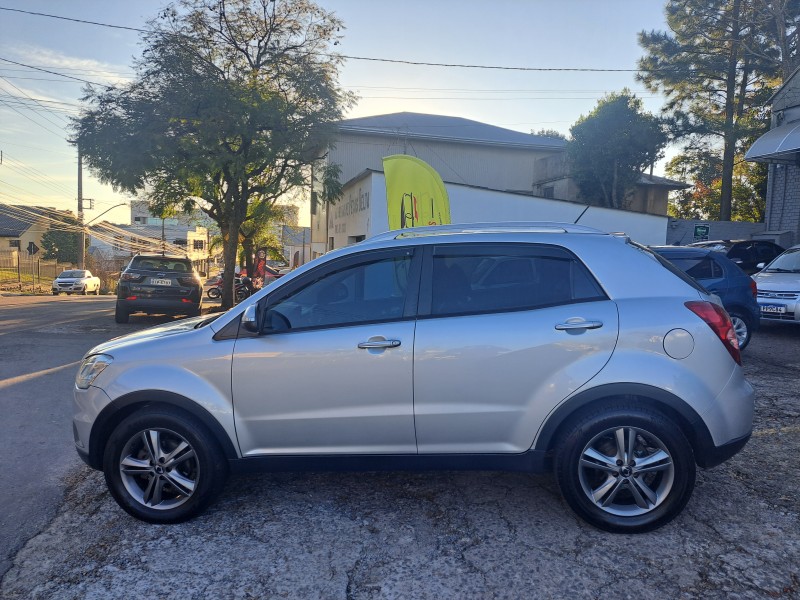 KORANDO 2.0 GL 4X4 16V TURBO DIESEL 4P MANUAL - 2011 - FARROUPILHA