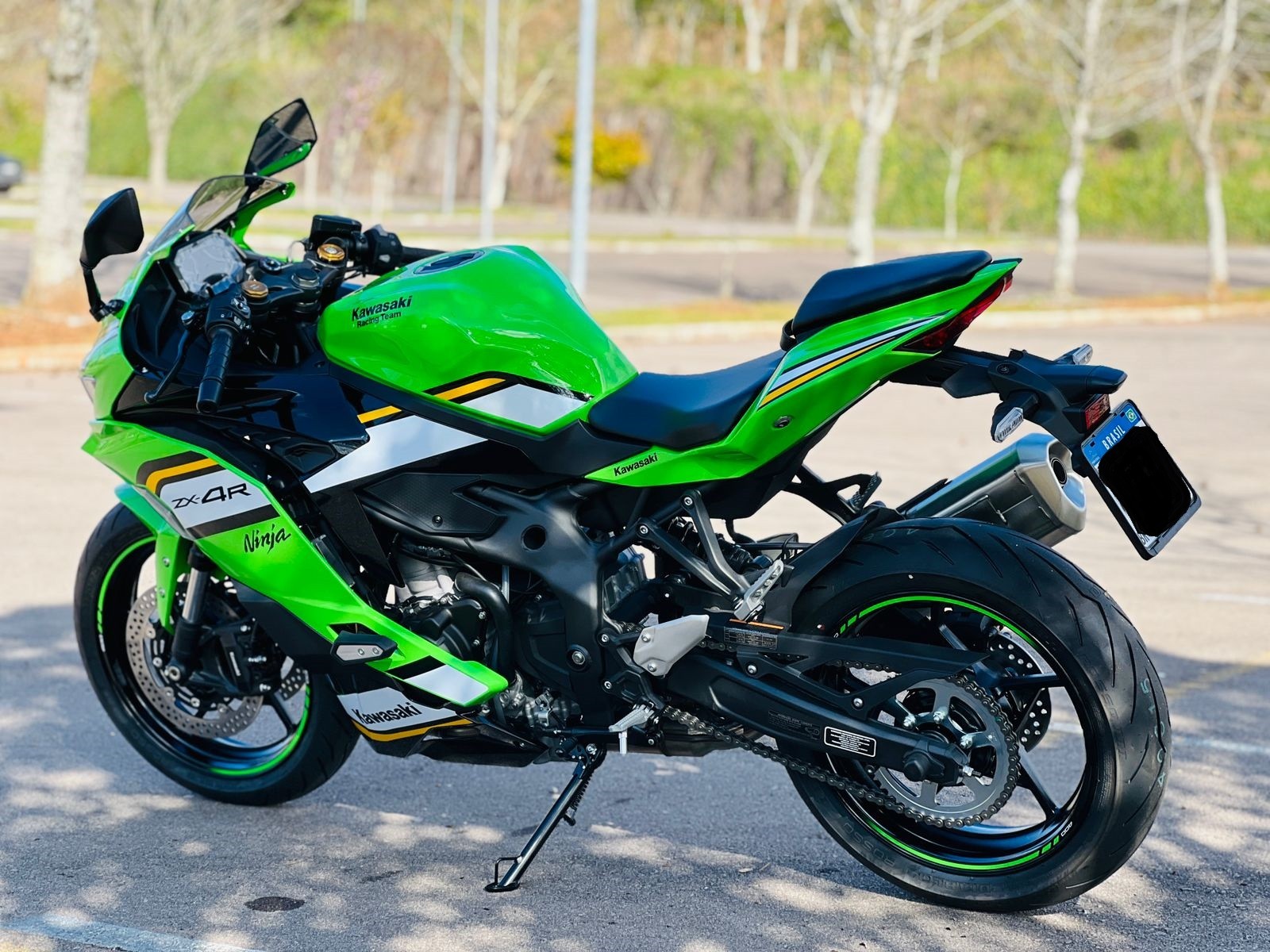 KAWASAKI - NINJA ZX-4R - 2025/2025 - Verde - R$ 56.390,00