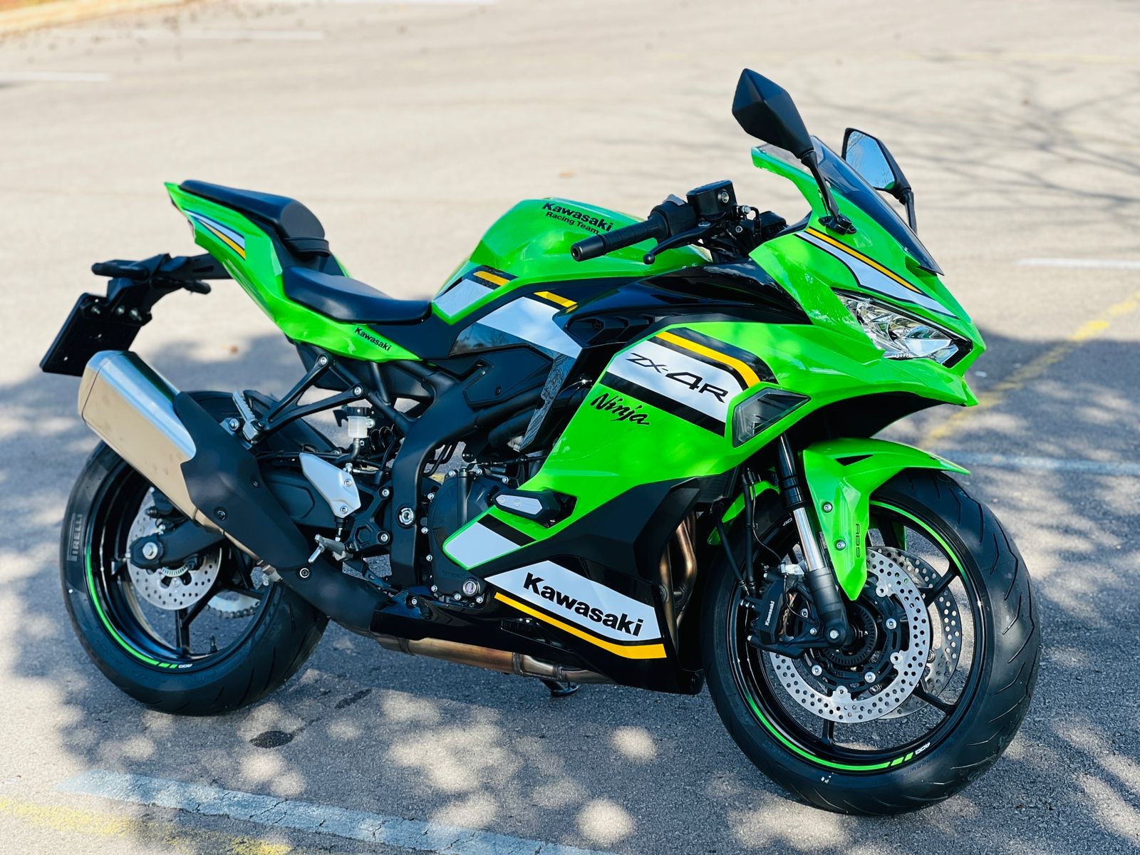 KAWASAKI - NINJA ZX-4R - 2025/2025 - Verde - R$ 56.390,00
