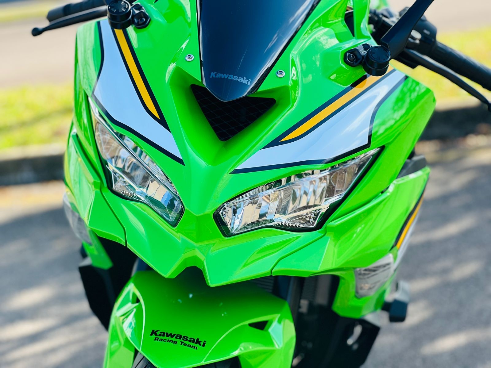 KAWASAKI - NINJA ZX-4R - 2025/2025 - Verde - R$ 56.390,00