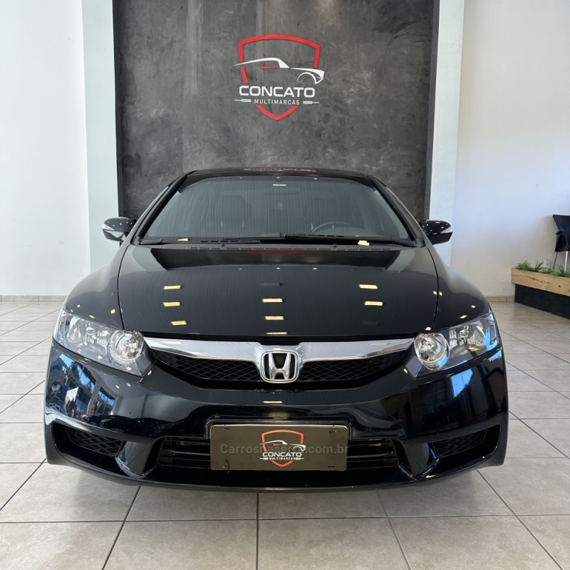 CIVIC 1.8 LXL 16V FLEX 4P MANUAL - 2011 - FARROUPILHA