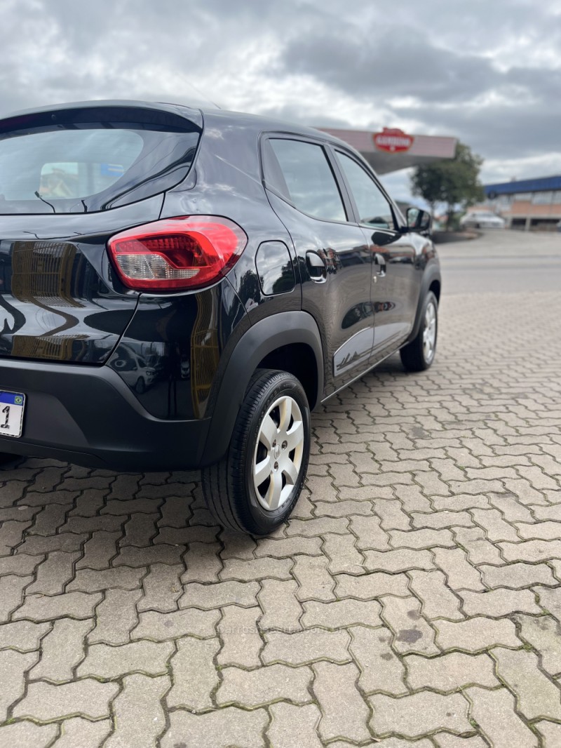 KWID 1.0 12V SCE FLEX LIFE MANUAL - 2019 - CAXIAS DO SUL