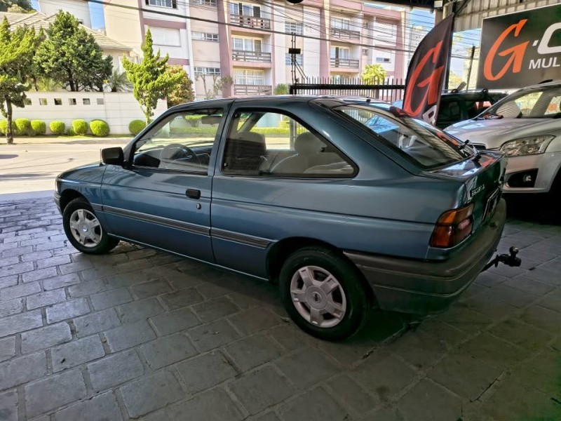 ESCORT 1.6 GL 8V GASOLINA 2P MANUAL - 1994 - CAXIAS DO SUL