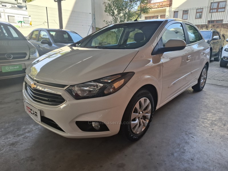 ONIX 1.4 MPFI LT 8V FLEX 4P MANUAL - 2017 - GARIBALDI