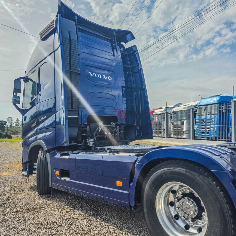 FH 540 GLOBETROTTER 6X2 - 2021 - GARIBALDI
