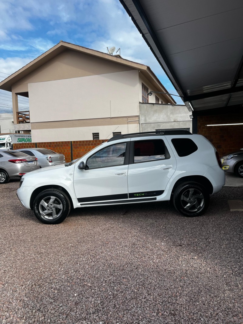 DUSTER 2.0 DYNAMIQUE 4X2 16V FLEX 4P AUTOMÁTICO - 2014 - LAJEADO