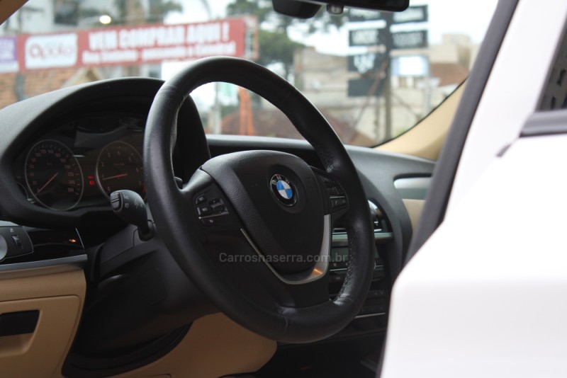 X4 2.0 28I X LINE 4X4 16V TURBO GASOLINA 4P AUTOMÁTICO - 2017 - CAXIAS DO SUL