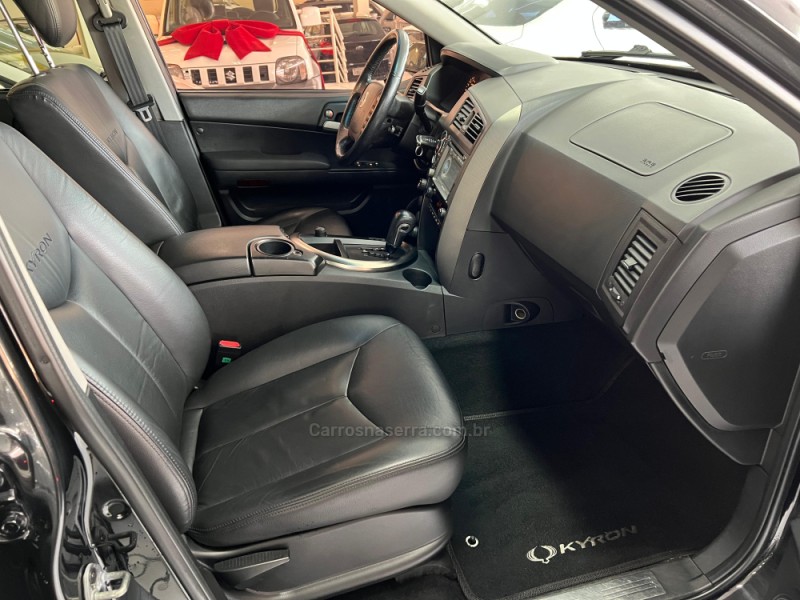 KYRON 2.0 GLS 200KY 4X4 16V TURBO DIESEL 4P AUTOMÁTICO - 2010 - CAXIAS DO SUL