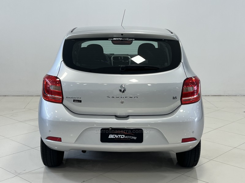 SANDERO 1.6 EXPRESSION 8V FLEX 4P MANUAL - 2015 - BENTO GONçALVES