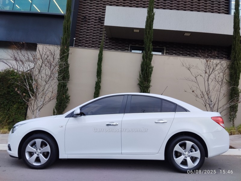 CRUZE 1.8 LT SPORT6 16V FLEX 4P AUTOMÁTICO - 2012 - FARROUPILHA