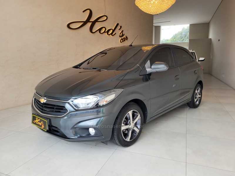 ONIX 1.4 MPFI LTZ 8V FLEX 4P MANUAL - 2018 - CANELA