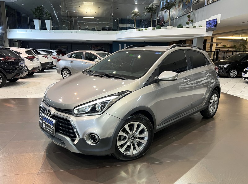 HB20X 1.6 16V PREMIUM FLEX 4P AUTOMÁTICO - 2017 - FARROUPILHA