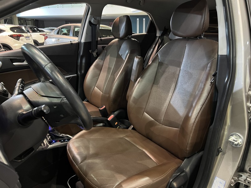 HB20X 1.6 16V PREMIUM FLEX 4P AUTOMÁTICO - 2017 - FARROUPILHA