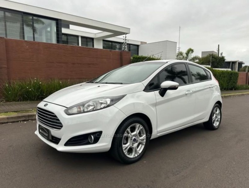 fiesta 1.6 sel hatch 16v flex 4p automatico 2016 sao leopoldo