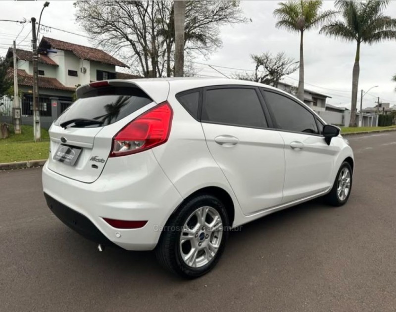 FIESTA 1.6 SEL HATCH 16V FLEX 4P AUTOMÁTICO - 2016 - SãO LEOPOLDO